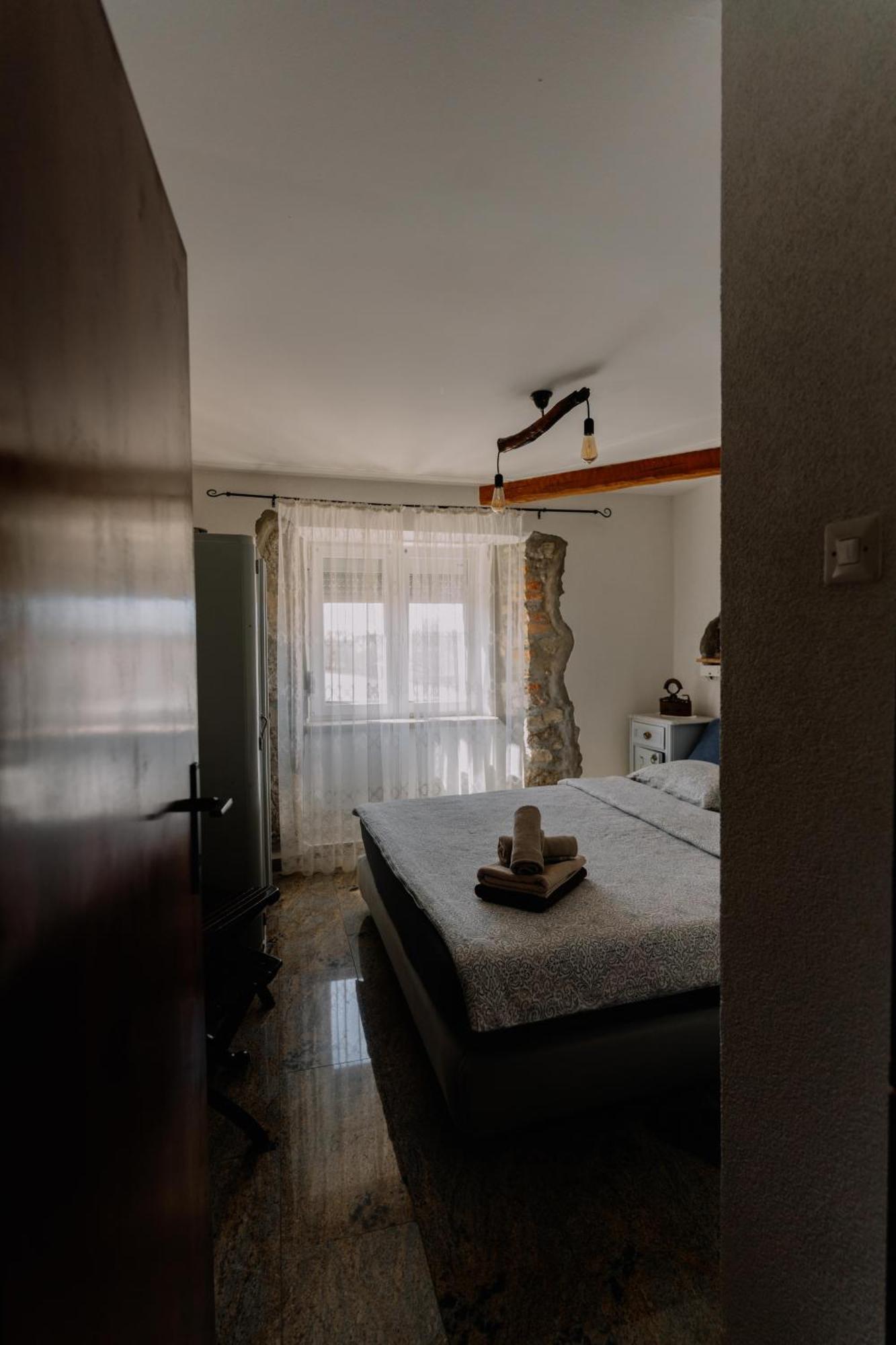 Luanas Rooms With Istrian Touch Buzet Eksteriør bilde