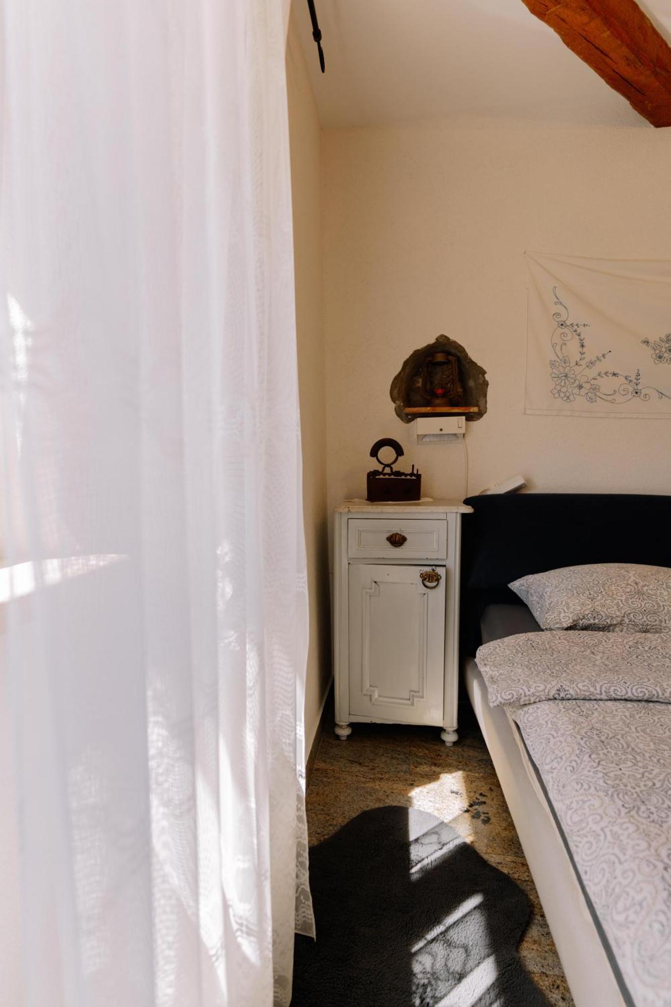 Luanas Rooms With Istrian Touch Buzet Eksteriør bilde